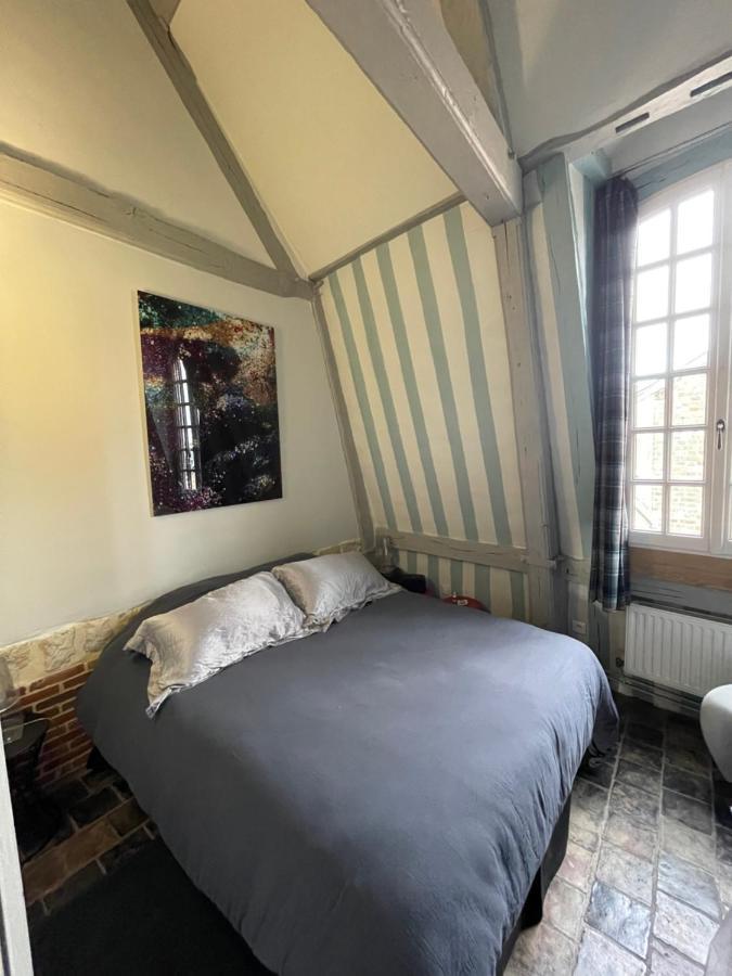 Le Loft Du Homard Bleu : Entre Ciel Et Mer Honfleur Extérieur photo