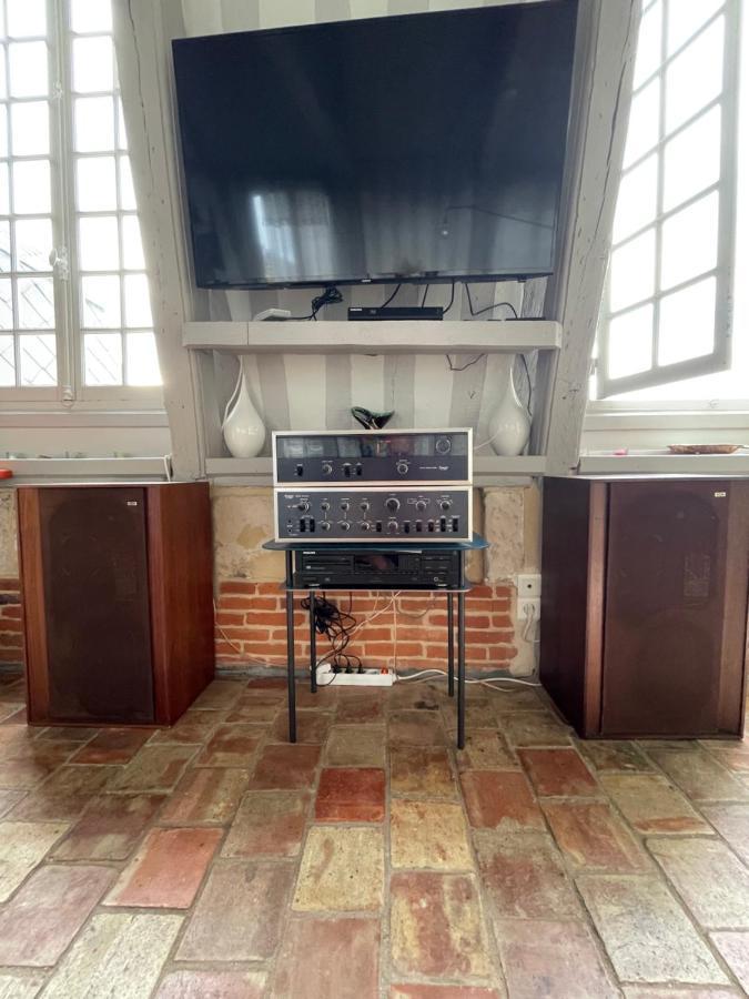 Le Loft Du Homard Bleu : Entre Ciel Et Mer Honfleur Extérieur photo